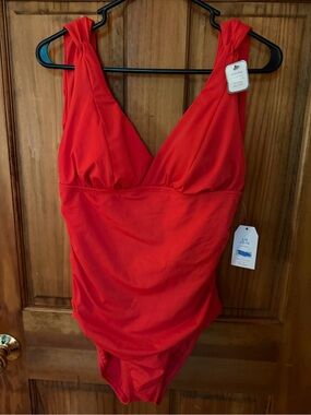 Women’s Time and tru cherry Red V-Neck One-Piece Swimsuit NWT 12-14 large